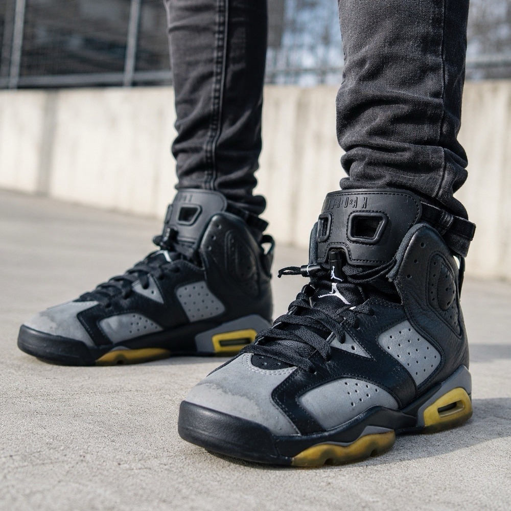 Air Jordan 6 Retro BG‎ Sneakers Youth 6Y Black Cool Gray Leather 384665-010